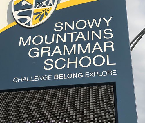 Snowy Mountains Grammar School